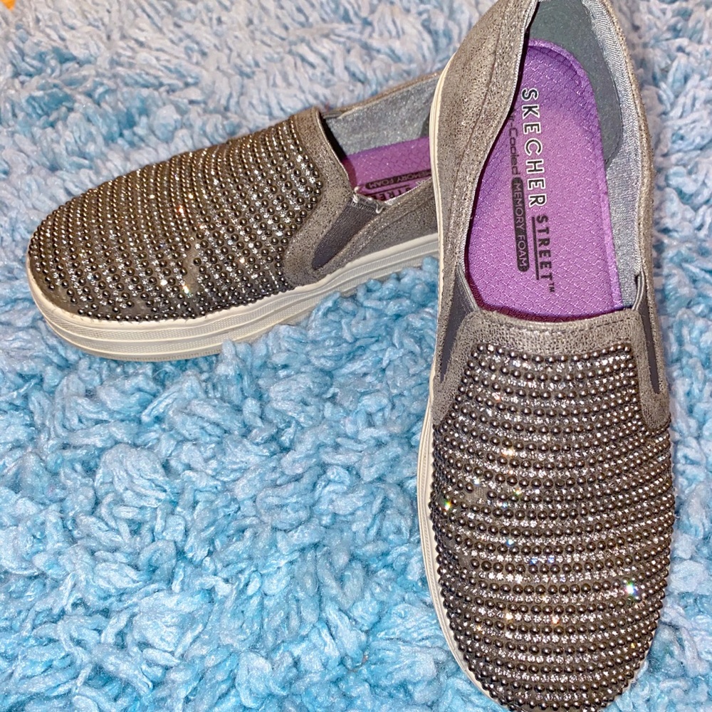 Girl’s Sneakers